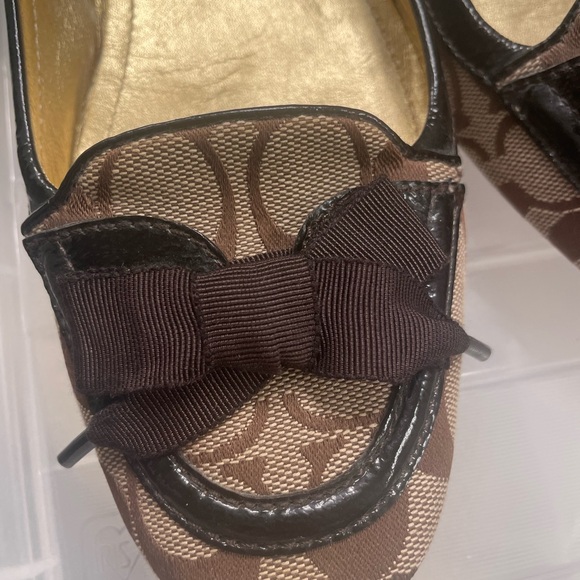 Coach Tipper Traditional Monogram flats 9B.  NO WEAR.  Clean & LIKE NEW. - Picture 4 of 4